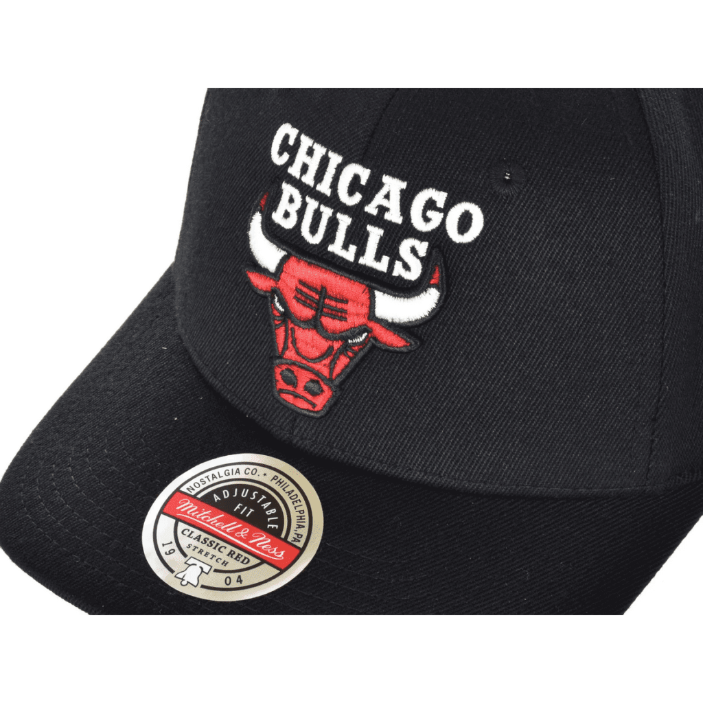 Καπέλο SnapBack Mitchell & Ness Chicago Bulls 2