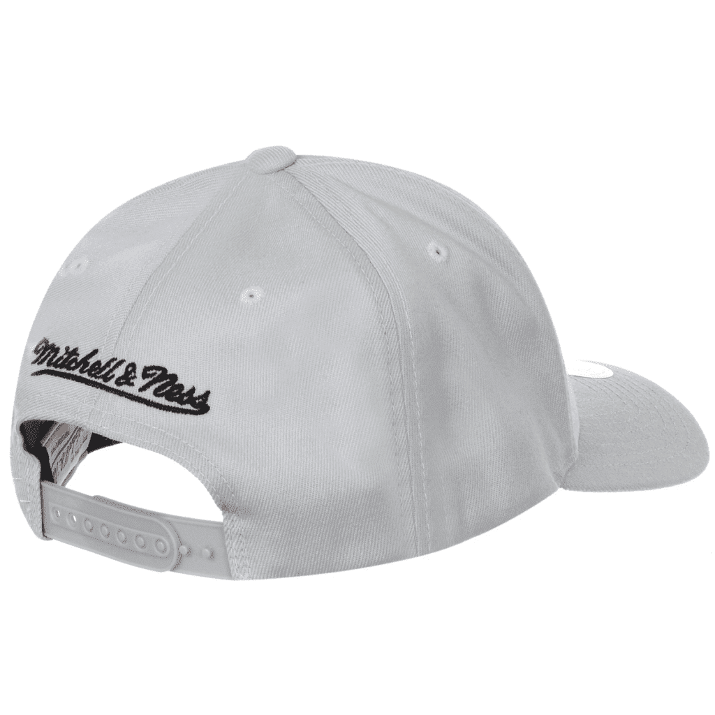 Mitchell & Ness Chicago Bulls Cap (6865) Unisex 1